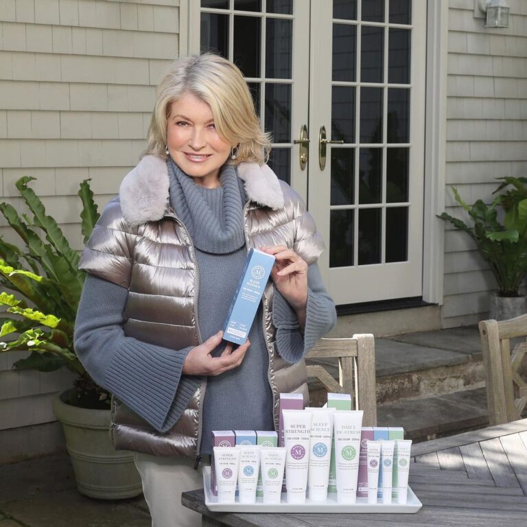 Martha Stewart Plastic Surgery Photos [Before & After] - Surgery4